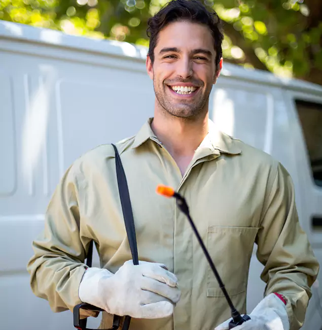 Why Newberg Homeowners Trust Newberg Pest Control Pro for Outdoor Mosquito Control?